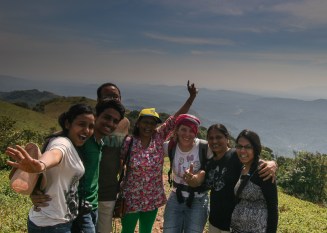 madikeri_tourists-0117